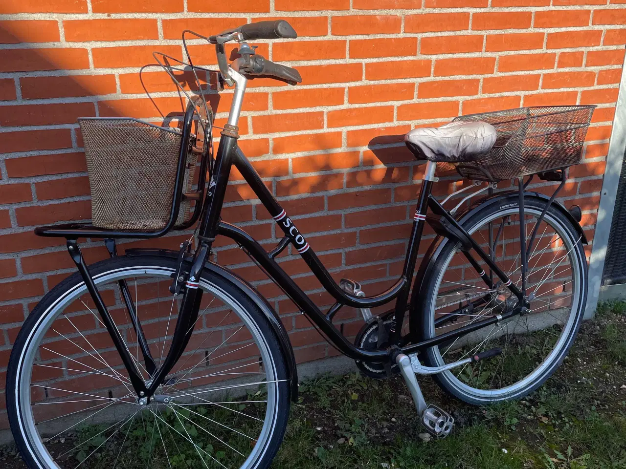 Billede 1 - 2 cykler med bagagebærer både for og bag