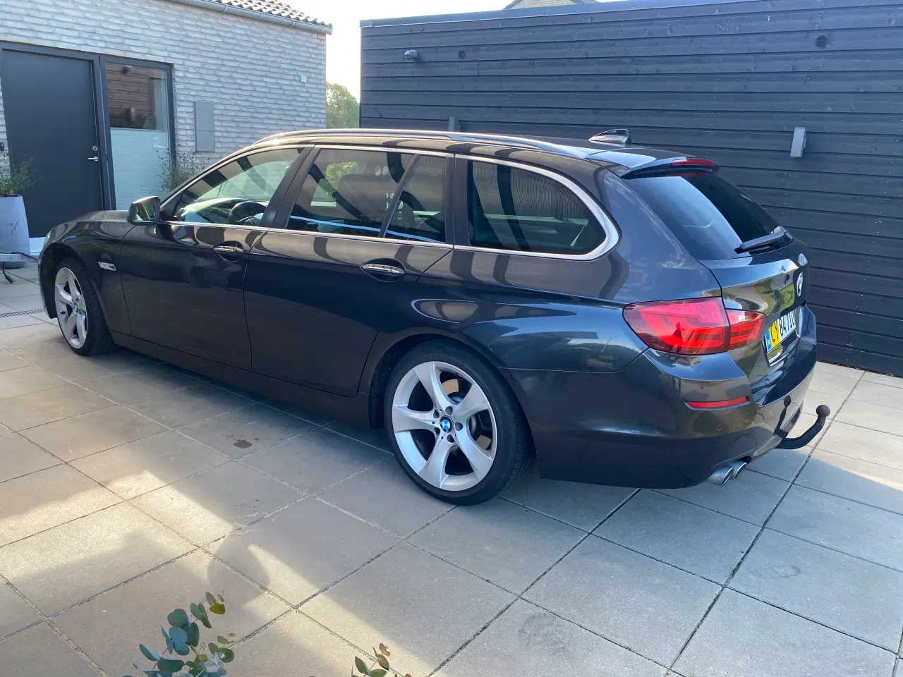Billede 4 - 🚗 BMW 520d – Velholdt og velkørende pendlerbil 🚗