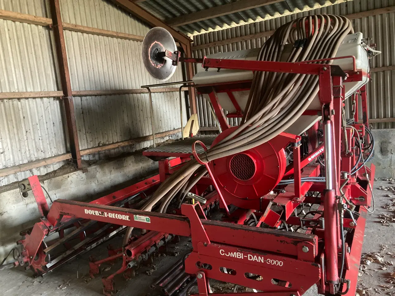 Billede 2 - 4 m. HEVA- Combi -DAN 3000. Luftsåmaskine.