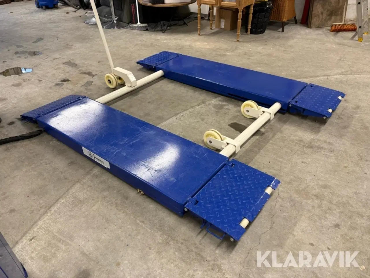 Billede 1 - Sakselift Jema JA3000 S-E