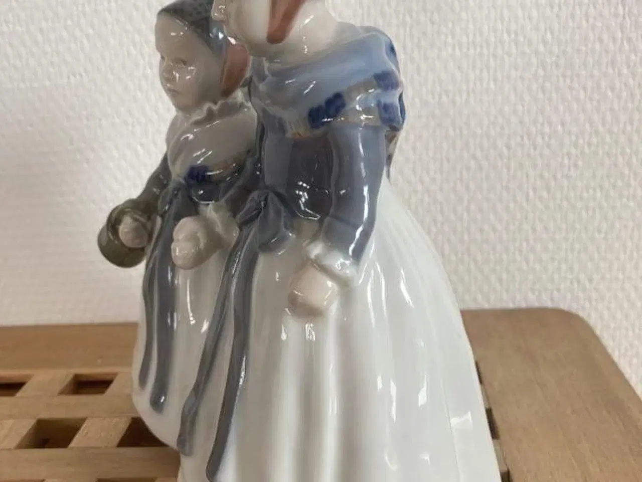 Billede 2 - Royal Copenhagen figur