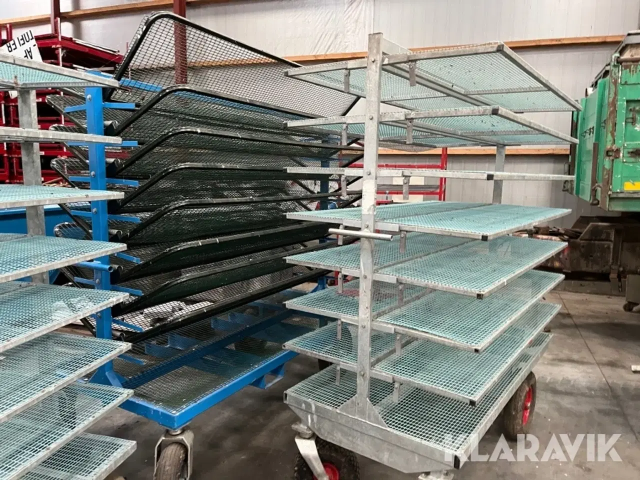 Billede 5 - Hyldevogne til minkskind 12 styk