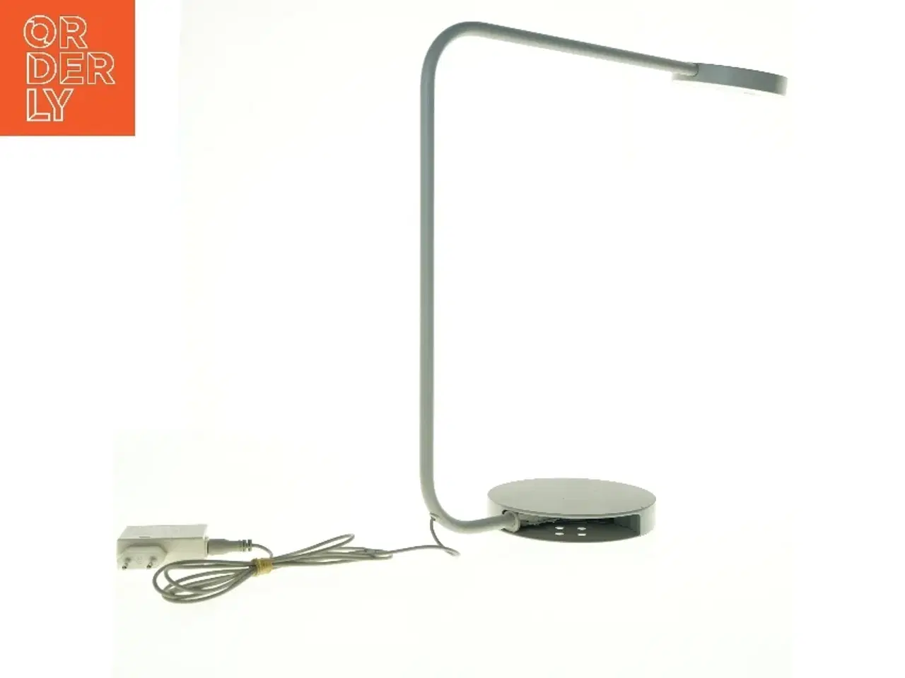 Billede 1 - LED skrivebordslampe fra IKEA (str. H 44 cm b 46 cm)