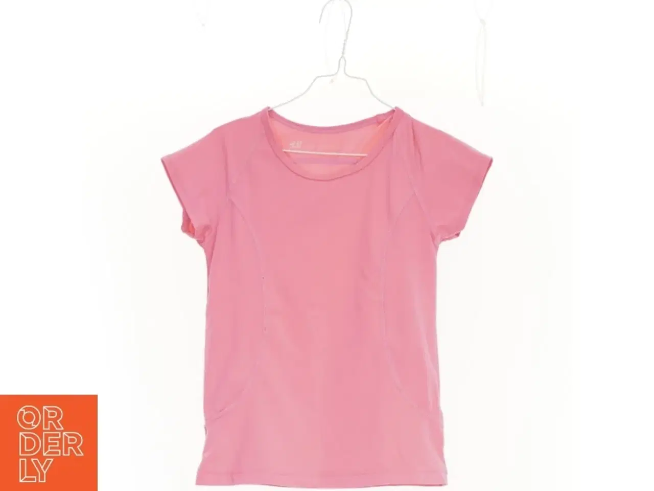 Billede 1 - T-Shirt fra H&M (str. 140 cm)
