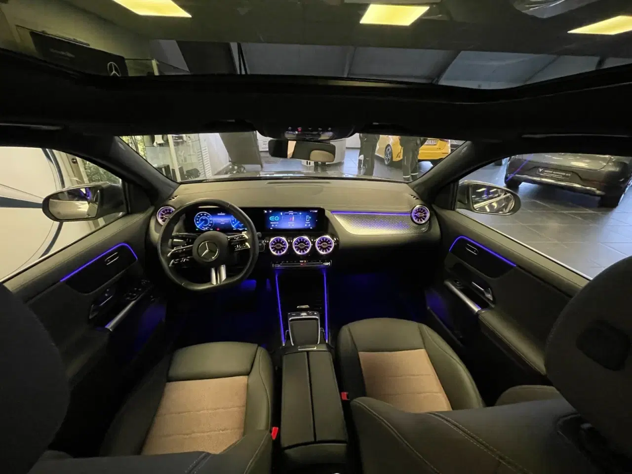 Billede 13 - Mercedes EQB250+ Electric Art