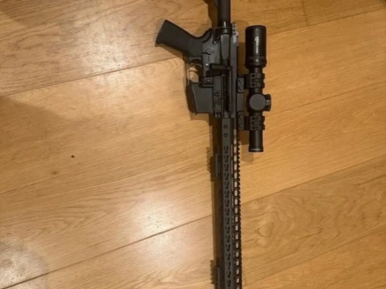 Billede 1 - .223 Riffel