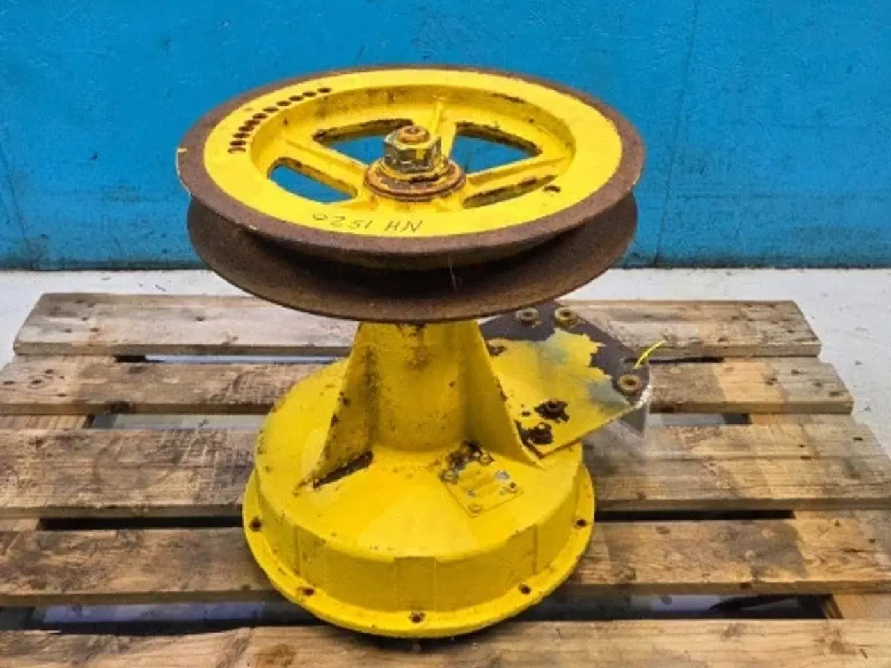 Billede 12 - New Holland 1550 Motor Remskive