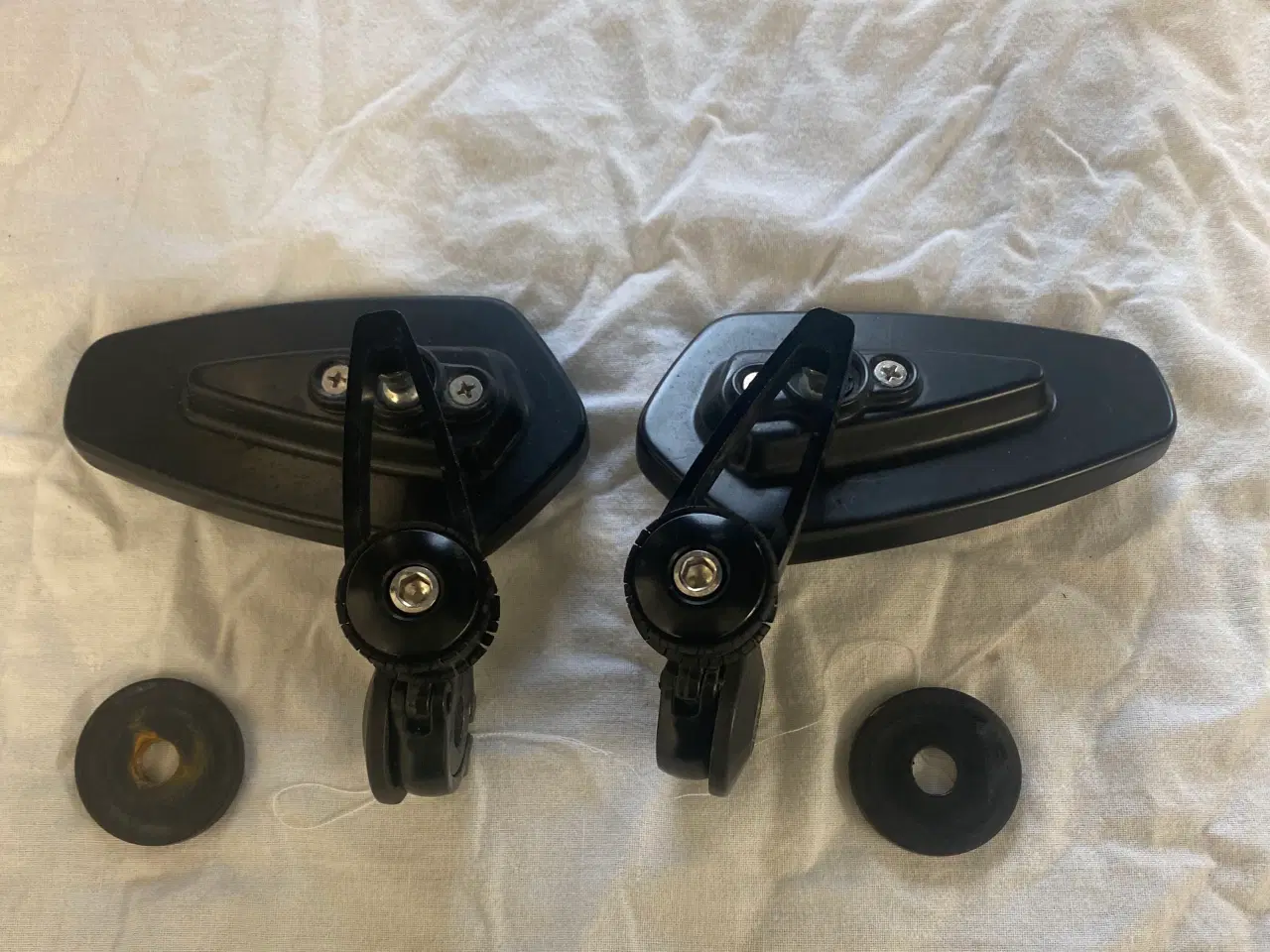 Billede 2 - Styrendespejle. 