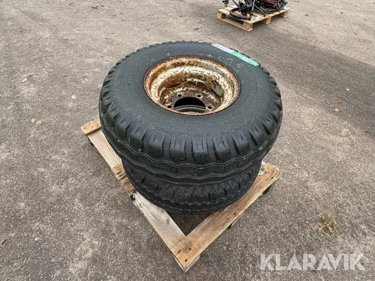 Billede 2 - Hjul til JF AV40 Goodyear