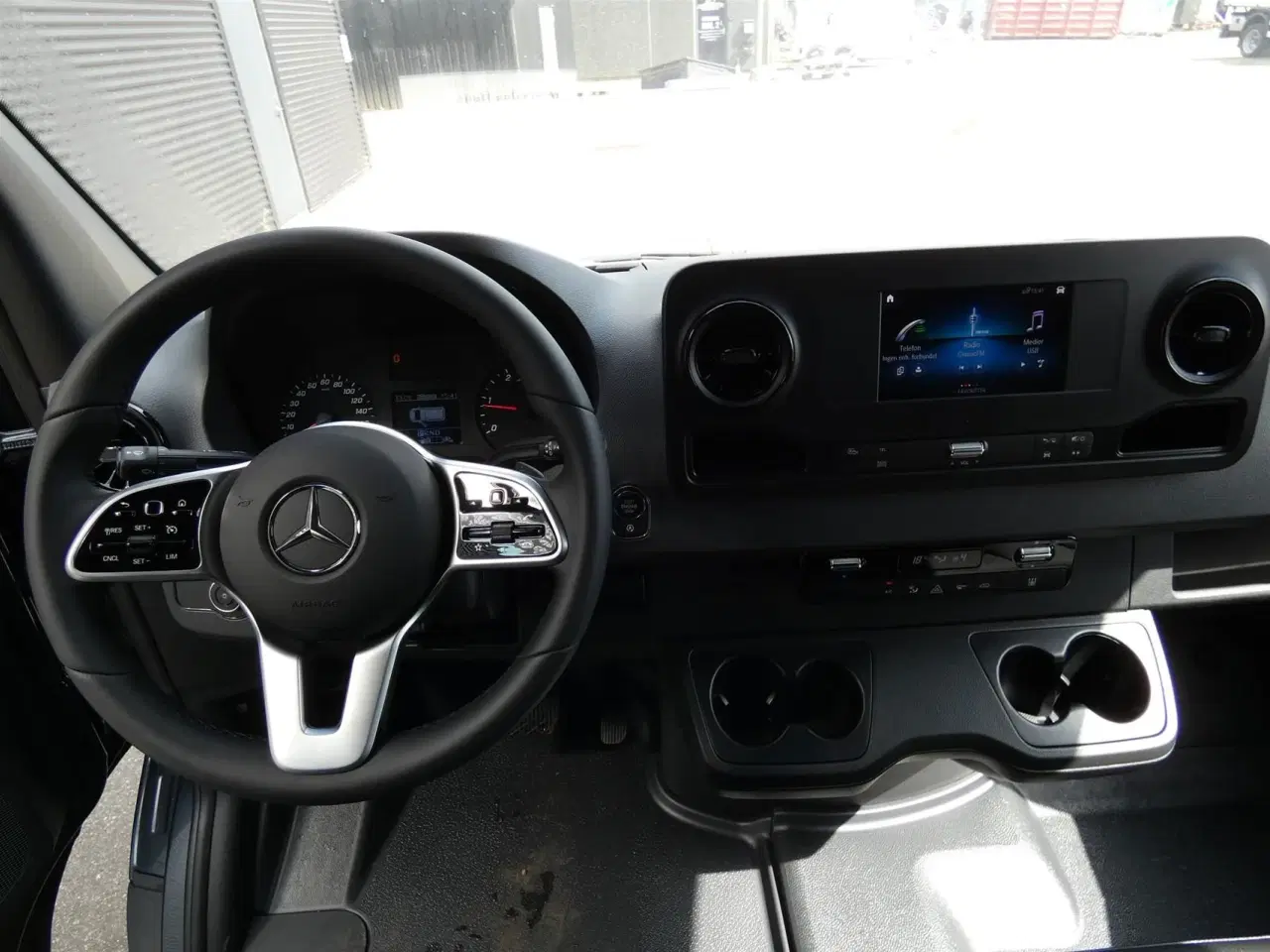 Billede 10 - Mercedes-Benz Sprinter 317 2,0 CDI A2 H2 RWD 9G-Tronic 170HK Van Aut.