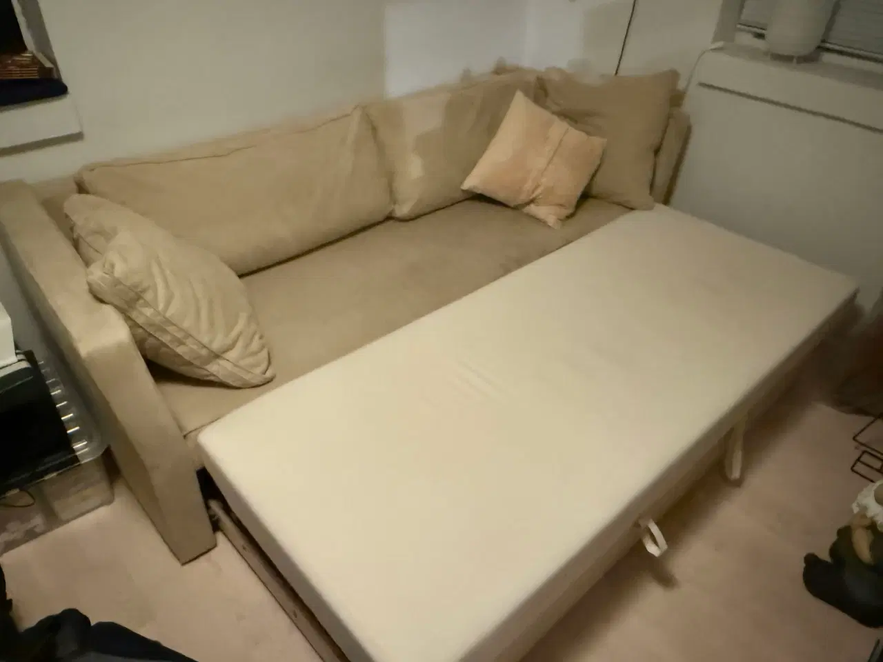 Billede 2 - Sovesofa m springfjedre.