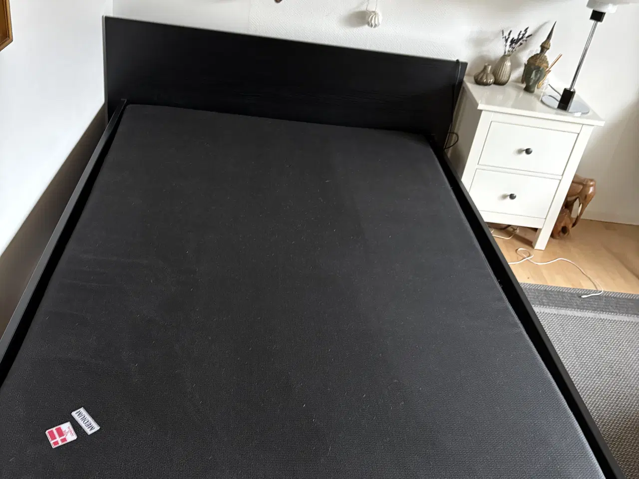 Billede 1 - Senge ramme med madras 140x200