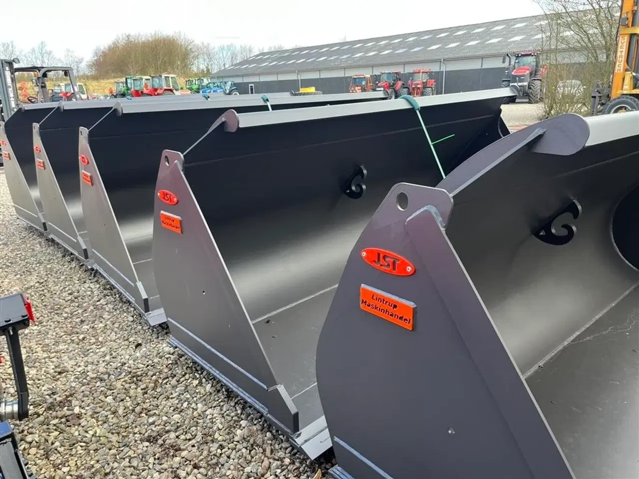 Billede 21 - JST Skovl 3.4m3 med volvoskifte og 3m bred. NY SKOVL. Den er opbygget efter alle kunstens regler