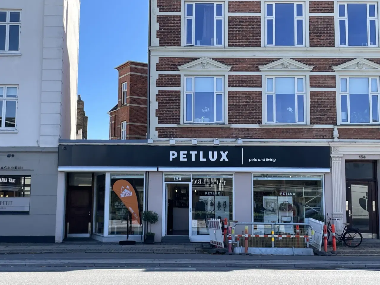 Billede 2 - Flot og velbeliggende butik/kontor på Strandvejen