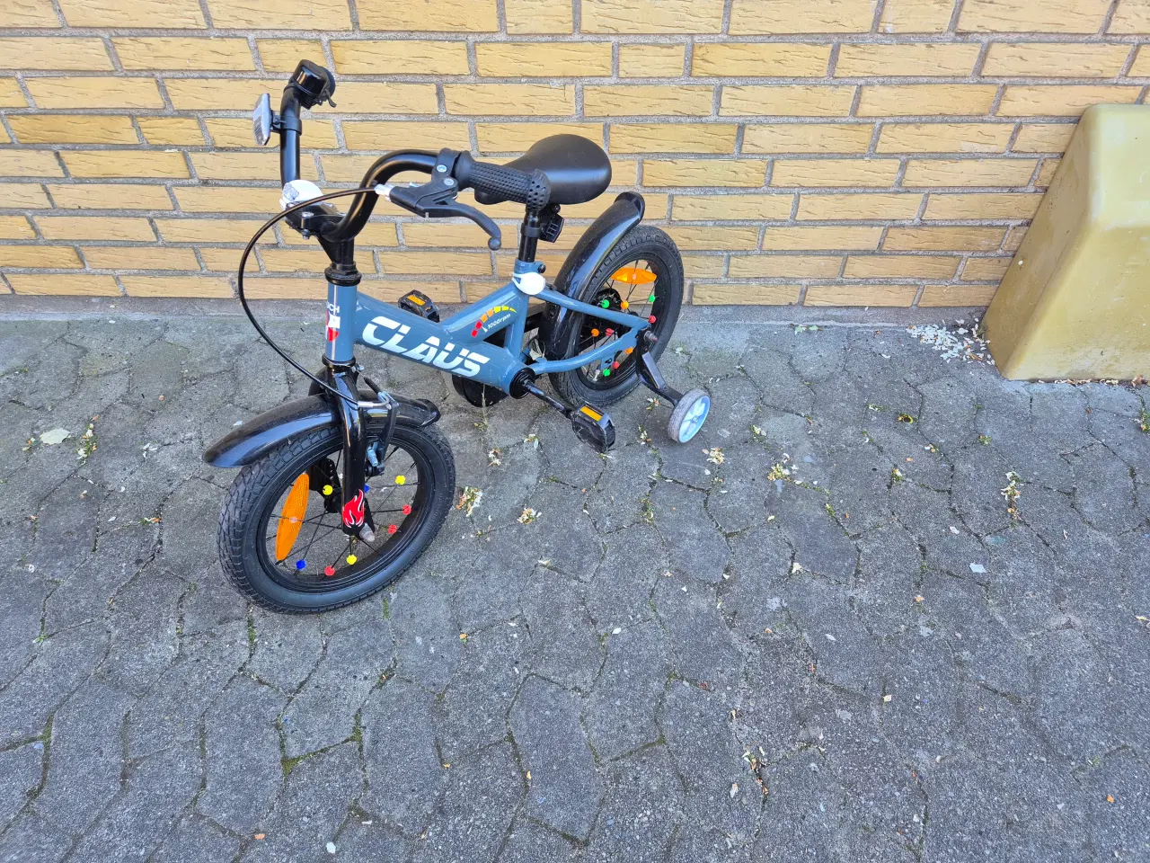 Billede 1 - Børne cykel 