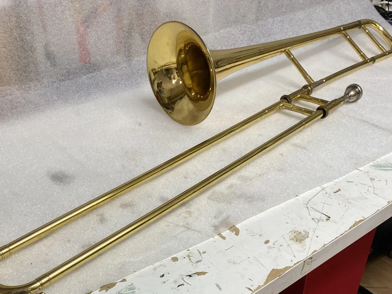 Billede 2 - Engelsk tenorbasun – Markis De Luxe (pæn stand)