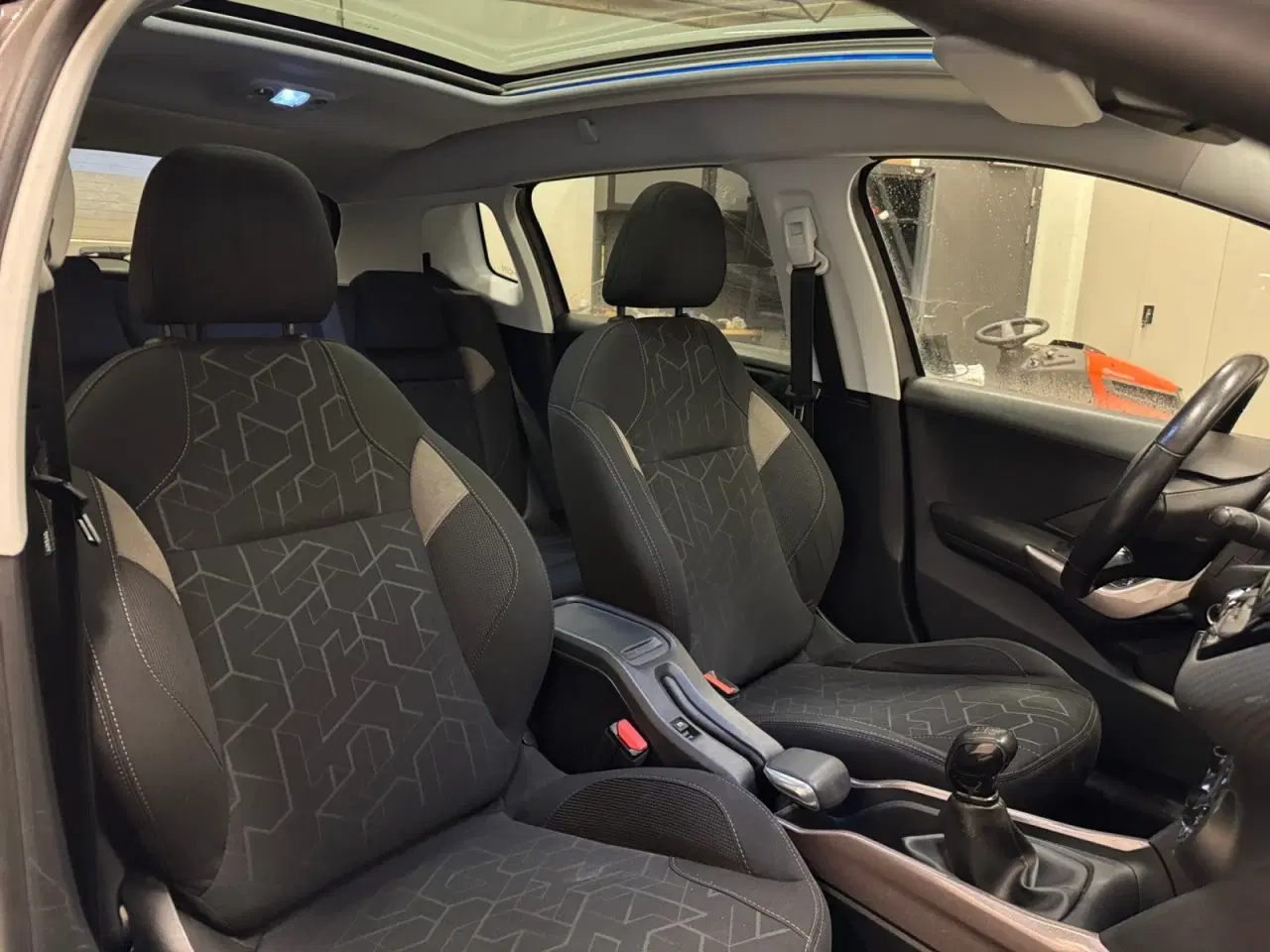 Billede 15 - Peugeot 2008 1,2 VTi 82 Allure Sky