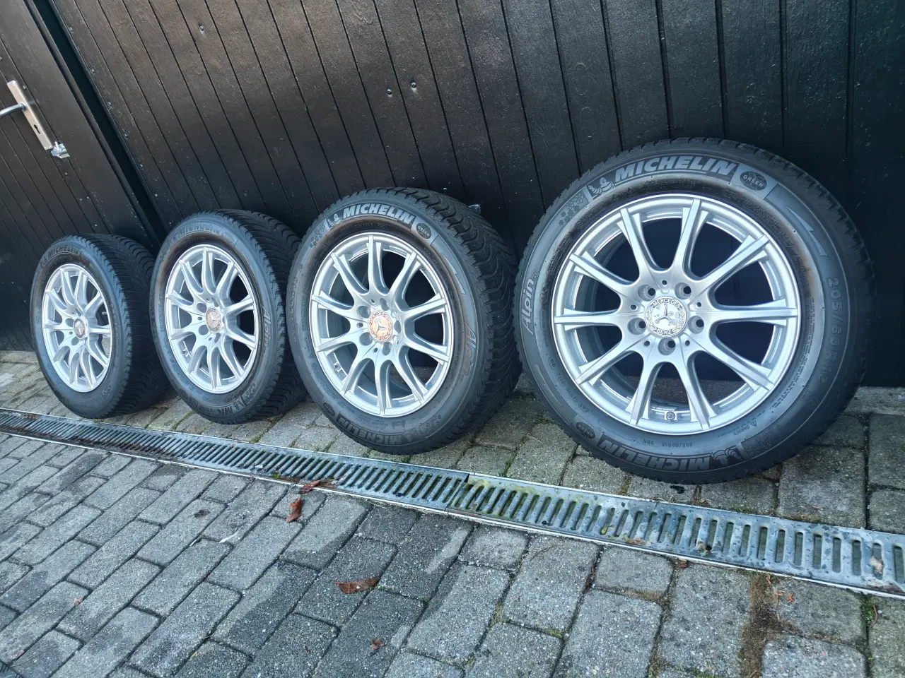 Billede 5 - 5x112 Mercedes fælge 16" Michelin vinterdæk 2300kr