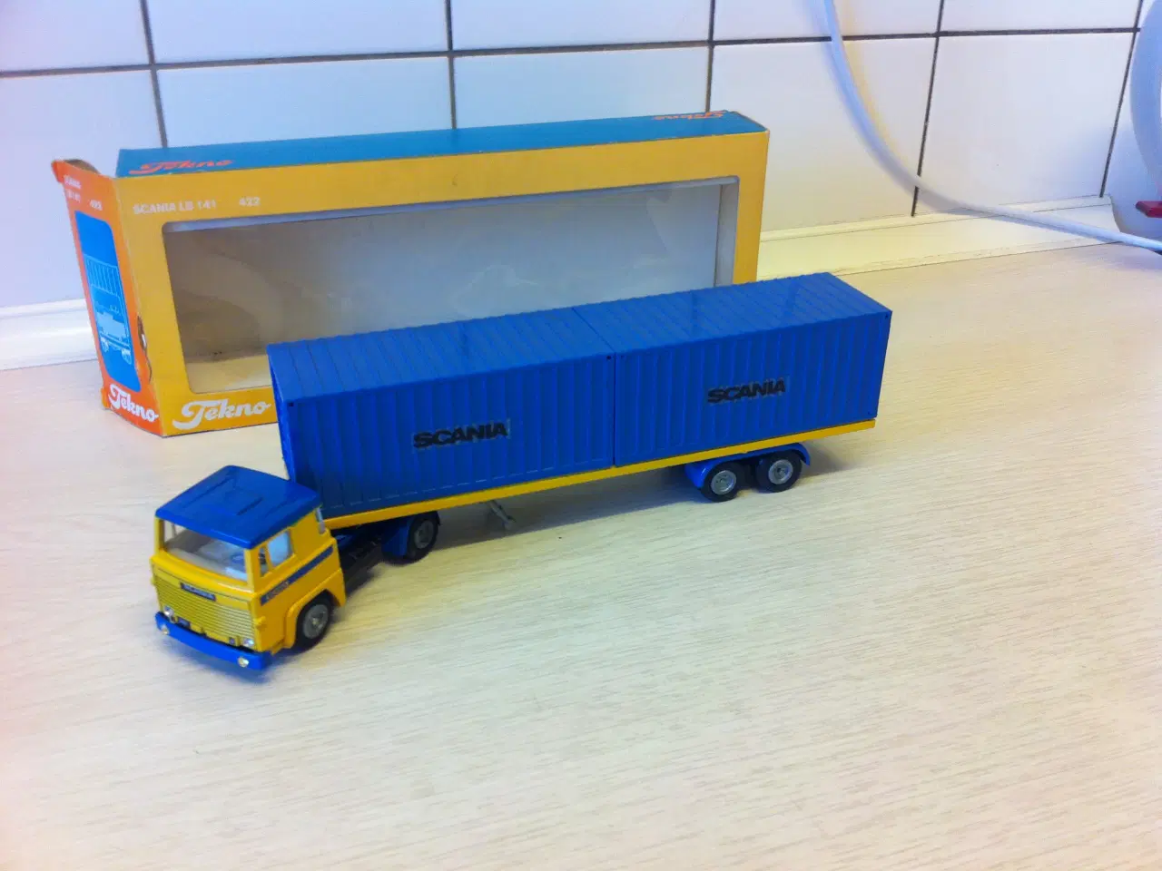 Billede 6 - Samler objekt: Tekno Danmark 422  Scania  LB 141 