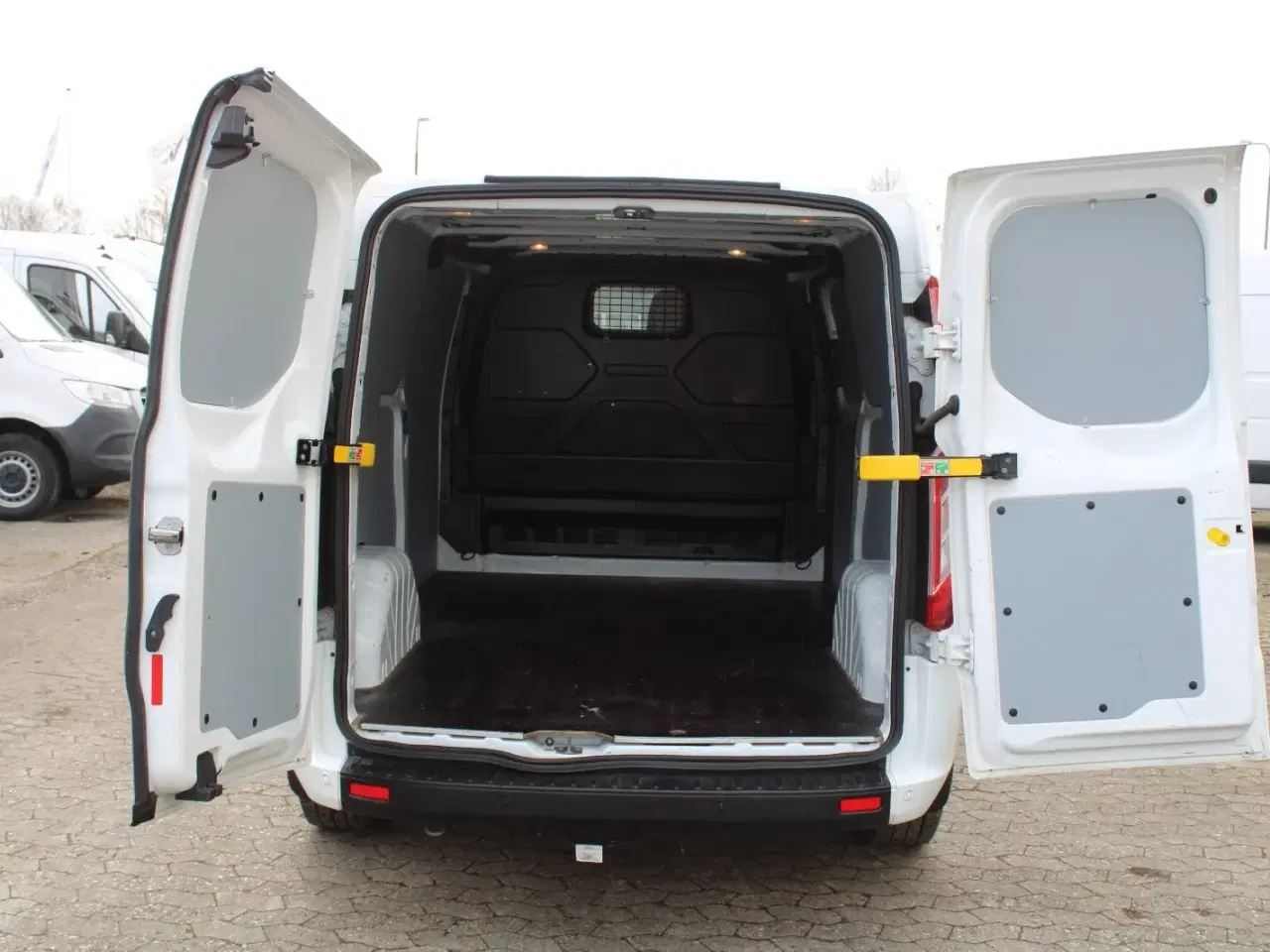 Billede 10 - Ford Transit Custom 300L 2,0 TDCi 130 Trend