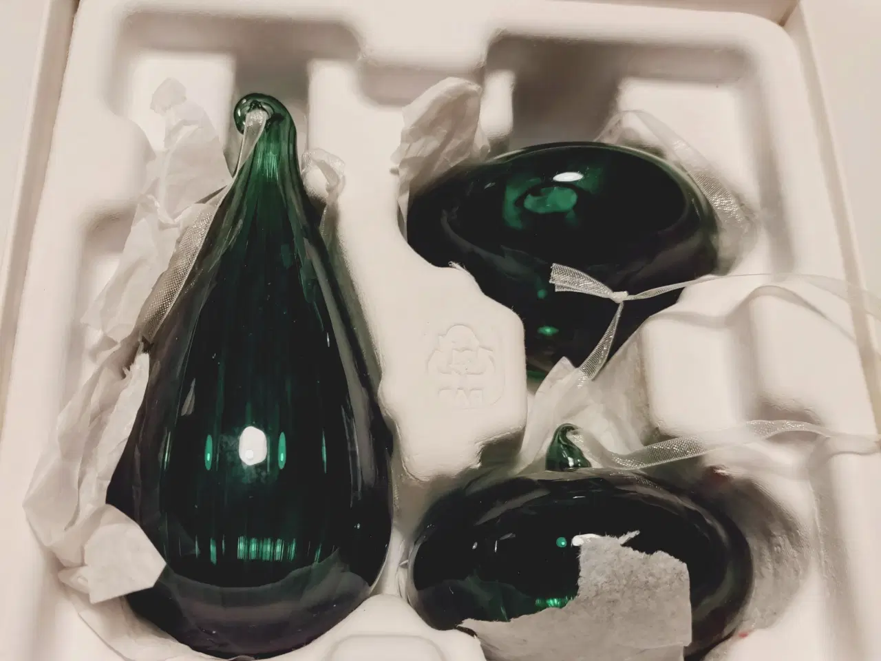 Billede 1 - 3 Glaskugler vinter 2020 pr kasse 40 kr