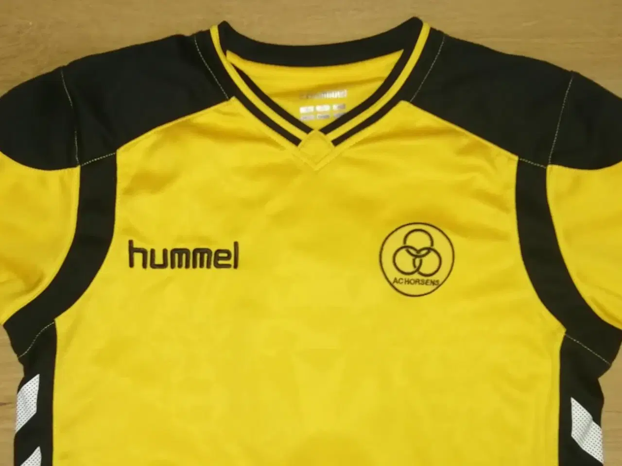 Billede 3 - AC HORSENS 2016 "FINNBOGASON" NR 9, STR. 14/15 ÅR