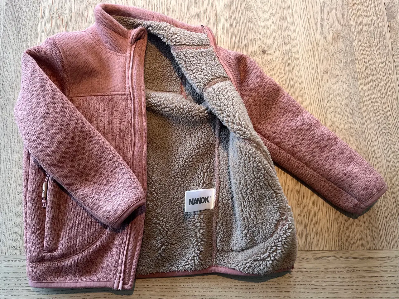 Billede 3 - Fleecetrøje eller vintertøj 