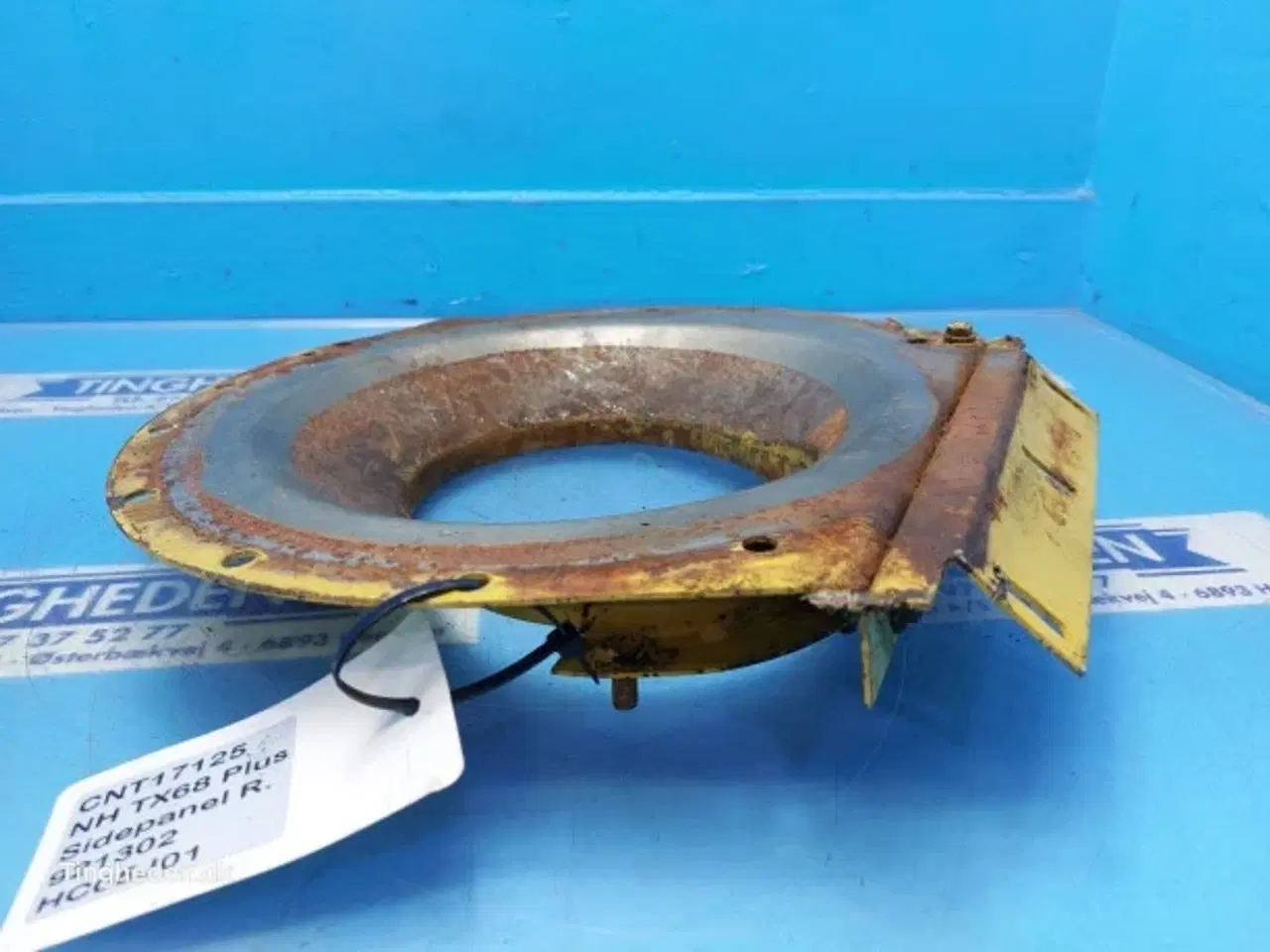 Billede 3 - New Holland TX68 Sidepanel R.  921302