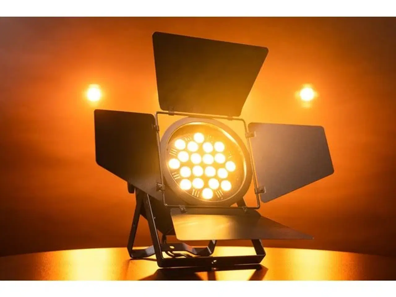 Billede 2 - 8 stk Stairville Octagon 20x6W CW/WW/A