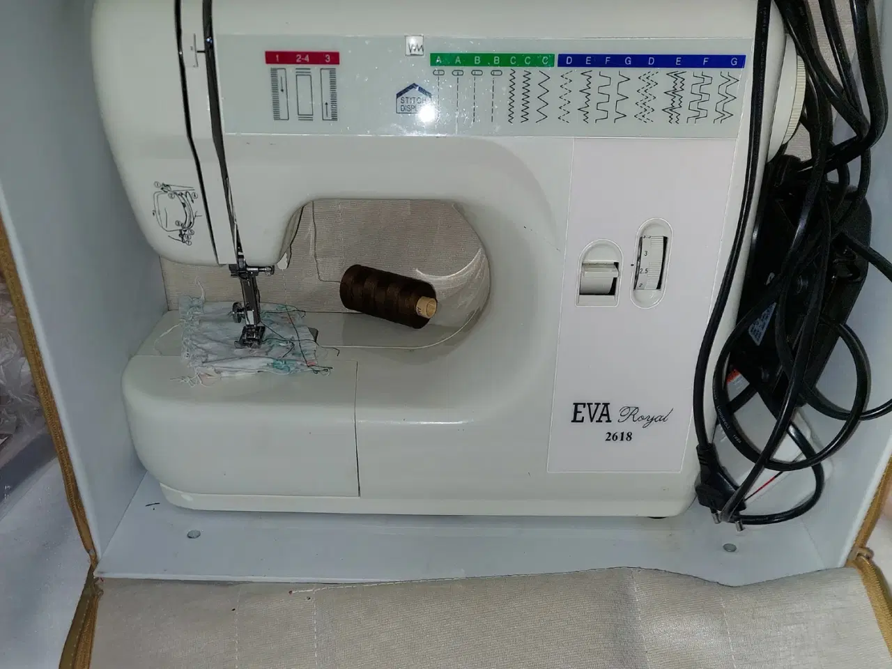Billede 1 - Eva Royal 2618 symaskine sælges