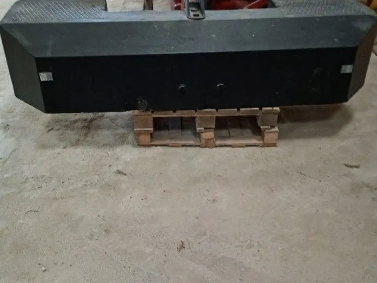 Billede 2 - frontvægt til traktor 