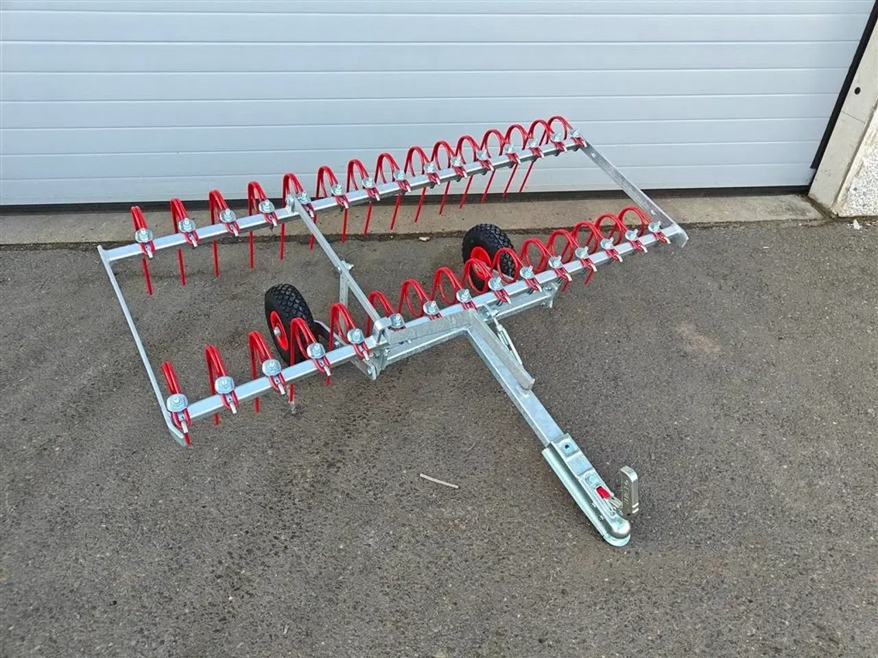 Billede 4 - Anker Bjerre Riven Gårdspladsharve 150cm Inkl. Kugletræk