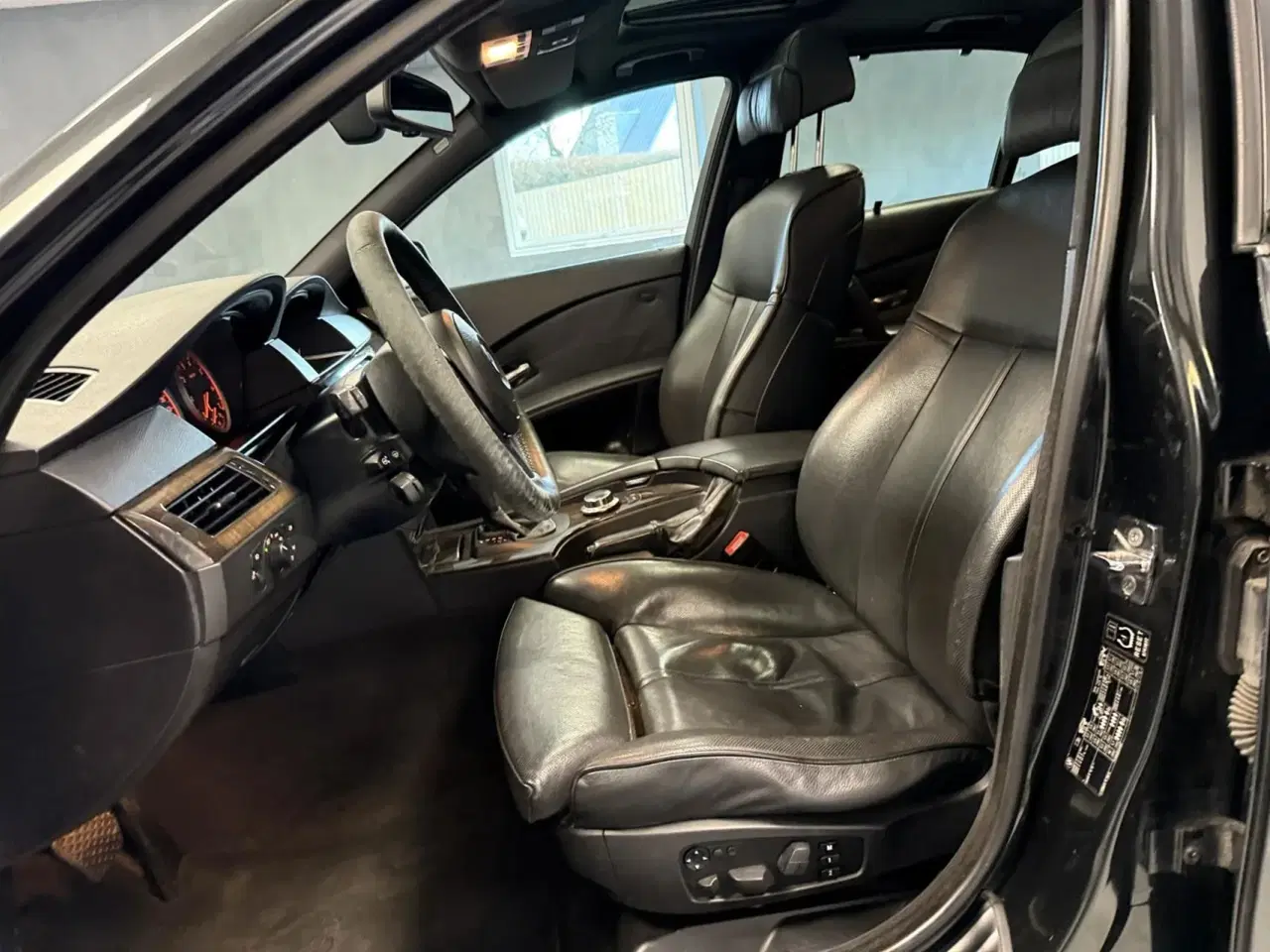 Billede 21 - BMW 550i 4,8 367HK 6g Aut.