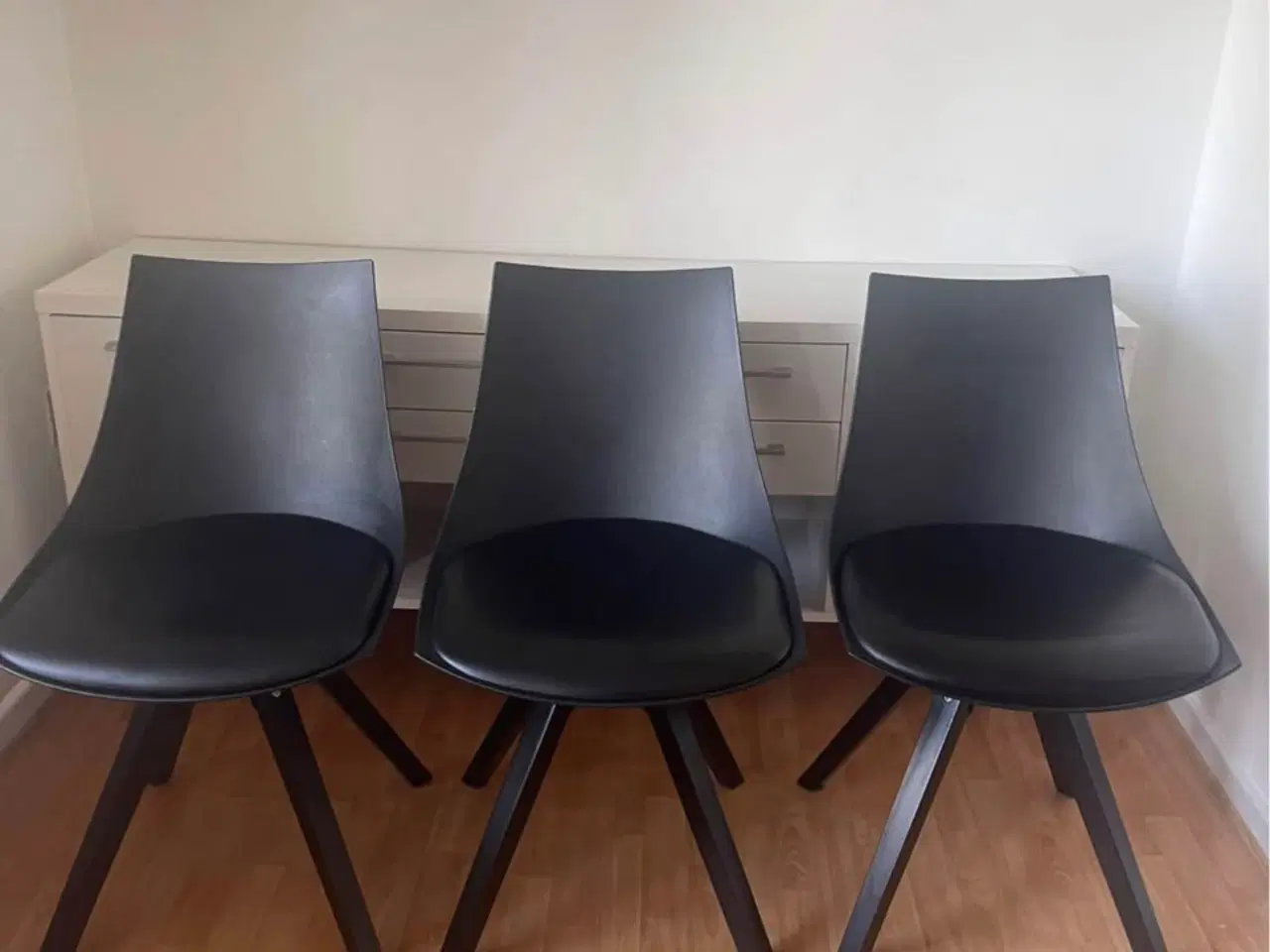 Billede 5 - Flytter salg 3 stk 75kr 