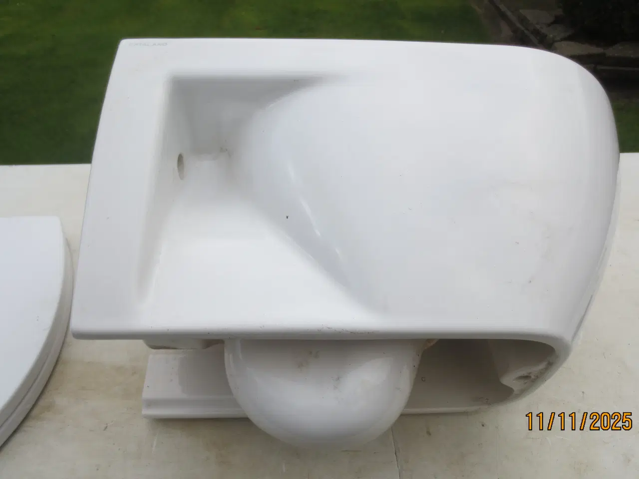 Billede 4 - 1 stk CATALAND Vægophængt toilet /WC