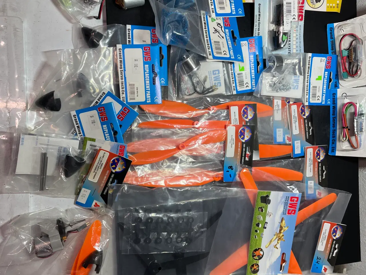 Billede 1 - Oprydnings salg. RC fly Park/Indoor grej