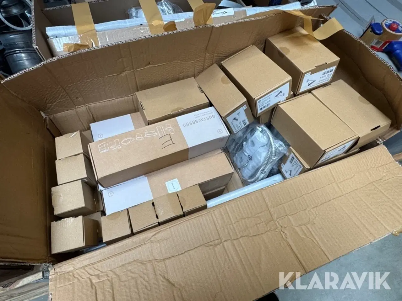 Billede 1 - Tilbehør til badeværelset 13 sæt LOT