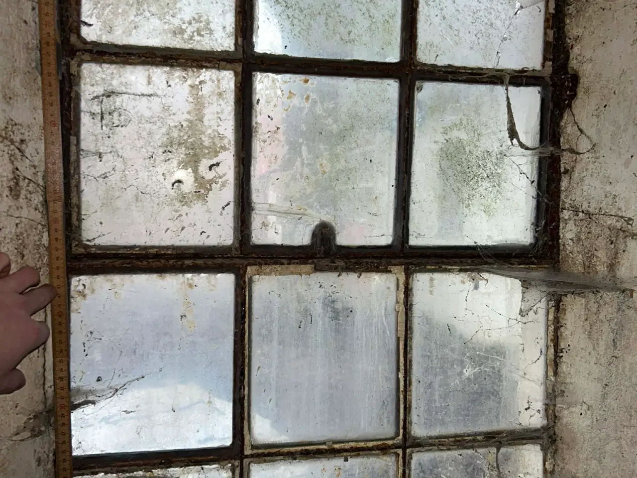Billede 1 - Gamle stald vinduer