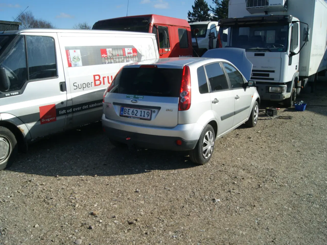 Billede 3 - % dørs Ford Fiesta årg. 2008. U.syn. 2 dyser def. 