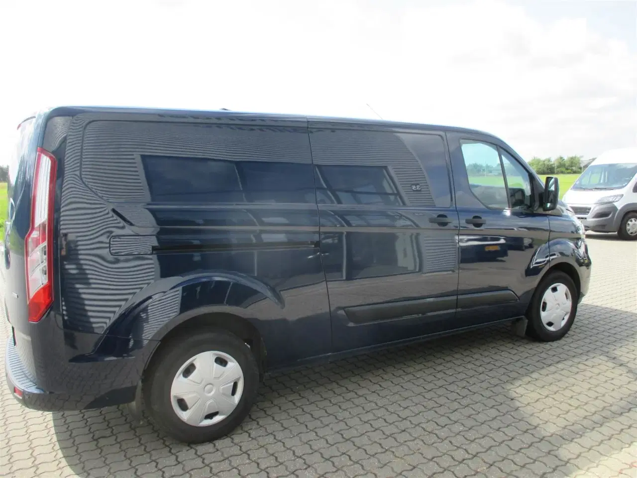 Billede 4 - Ford Transit Custom 320 L2H1 2,0 TDCi Trend 130HK Van 6g