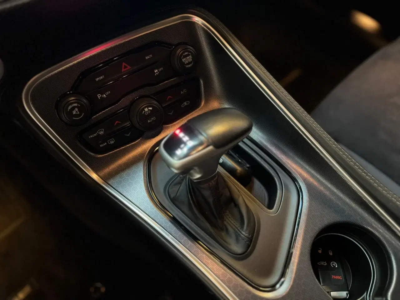 Billede 13 - Dodge Challenger 5,7 Hemi aut.