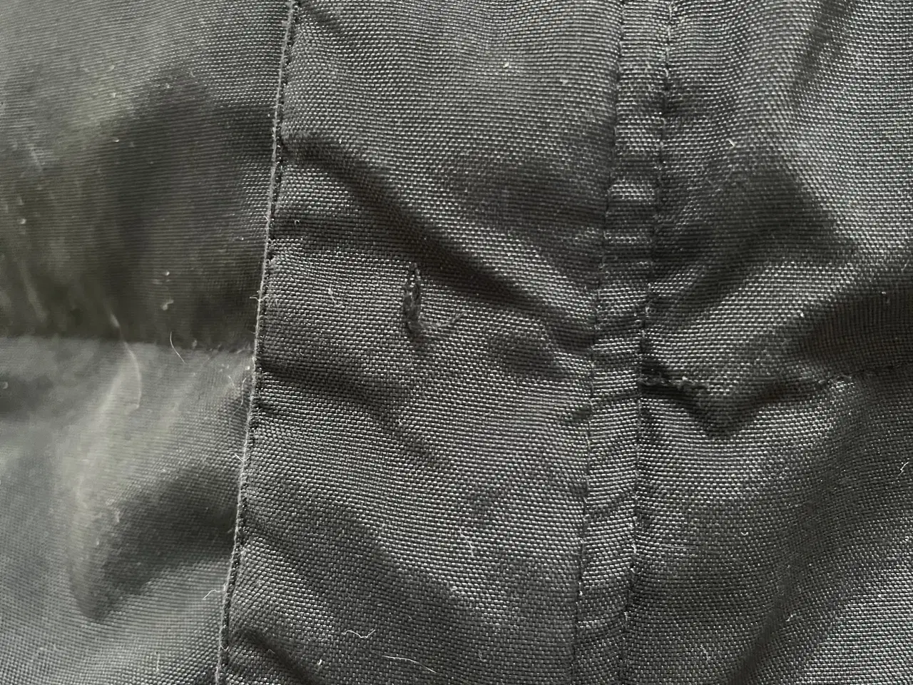 Billede 1 - Sort vest str L 