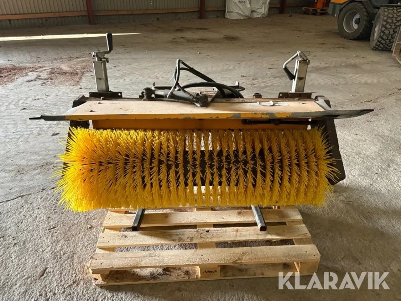 Billede 2 - Fejekost GMR Stensballe HF 1300 MF