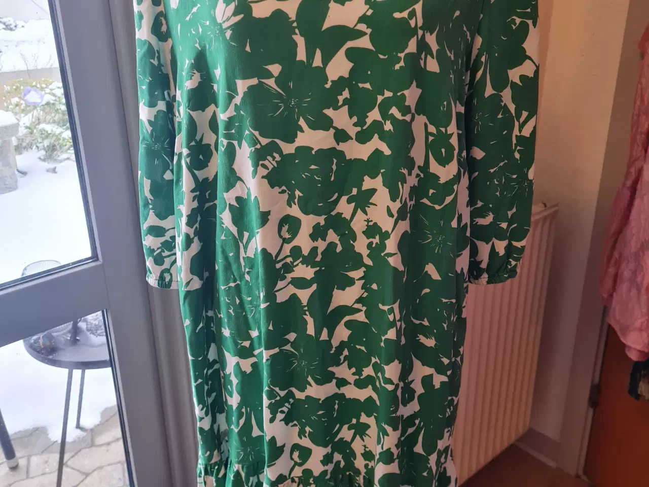 Billede 1 - Kjole str 44 Fra Only Carmakoma 