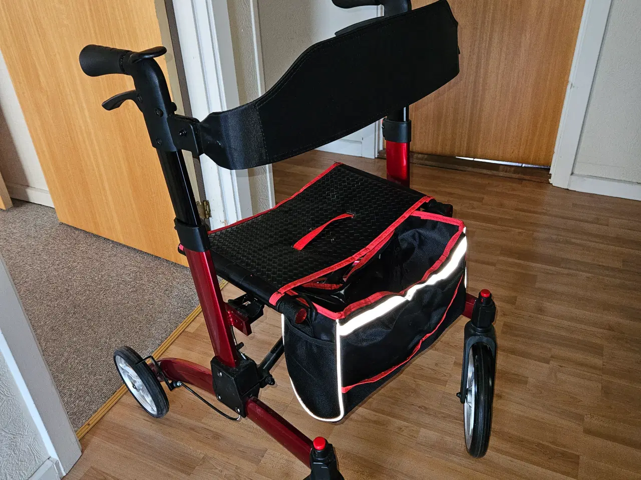 Billede 2 - Rollator i god stand 