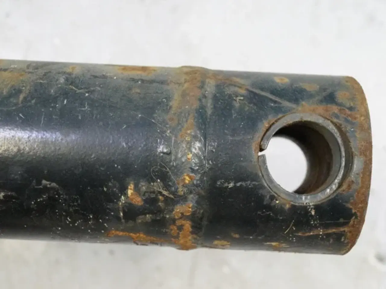 Billede 5 - Massey Ferguson/Valtra Frontlæsser Cylinder