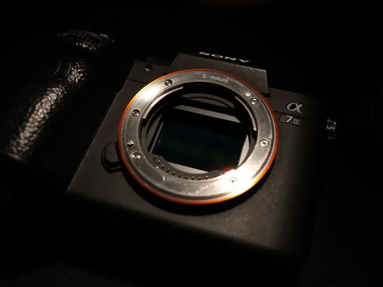 Billede 1 - Sony A7 III inkl. OVP, bærerem, 2 gange udskiftnin