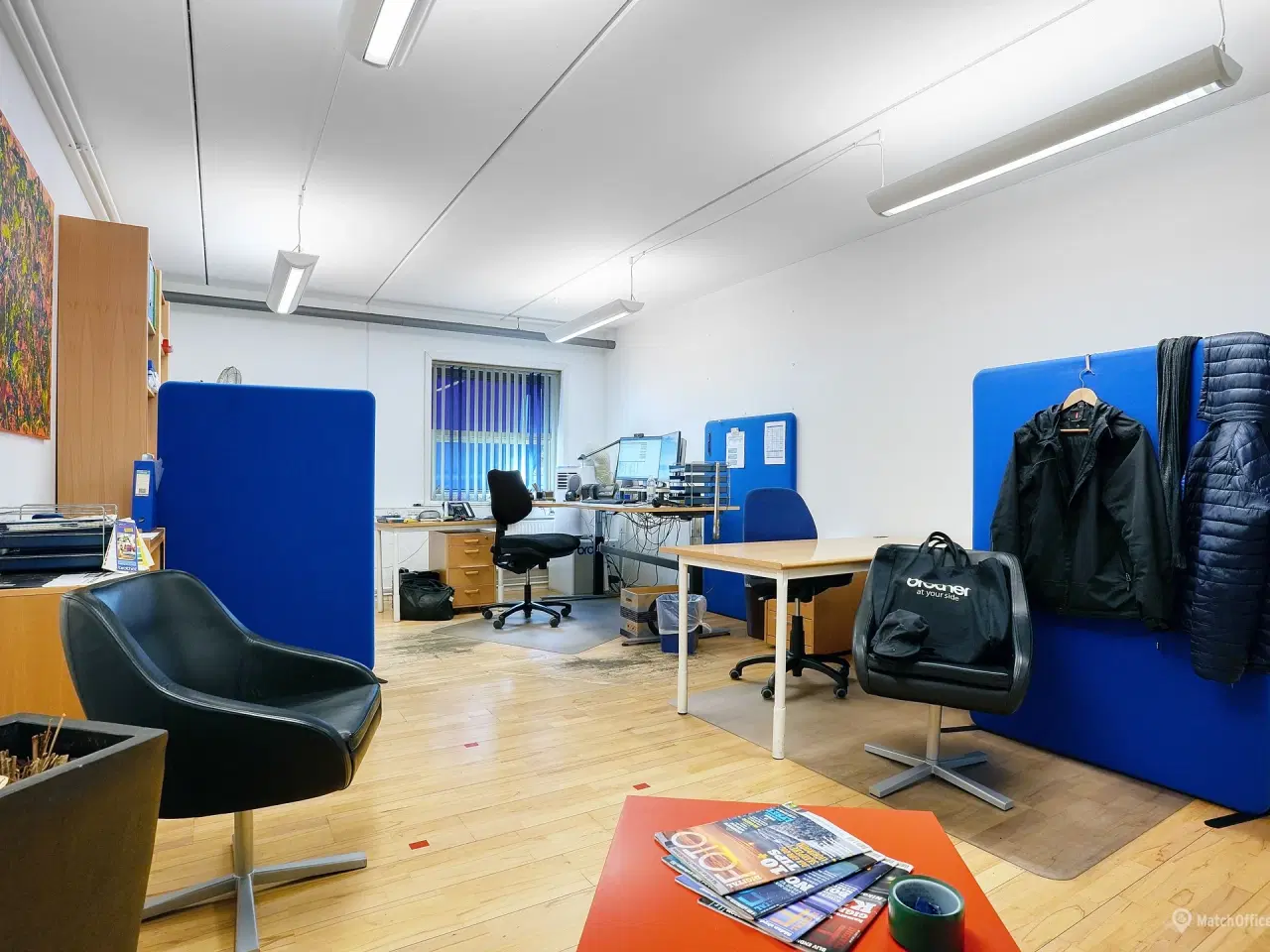 Billede 10 - Højloftet lager med 2 store porte samt administration i 2 etager tæt på E20/E47 og Ring 4