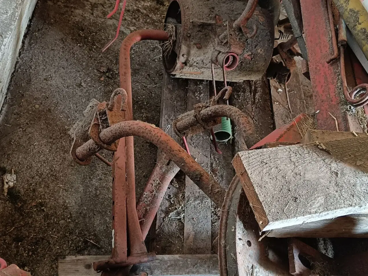 Billede 1 - - - - Rive /vender JF 320