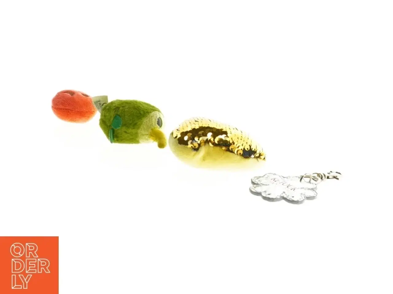 Billede 3 - Vedhæng med design af frugt og dyrefigurer (str. 5 cm til 9 cm)